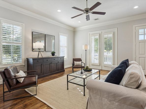 8724 Emnora Lane, Houston TX 77080