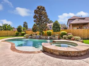 14706 Castle Cove Lane, Houston TX 77044