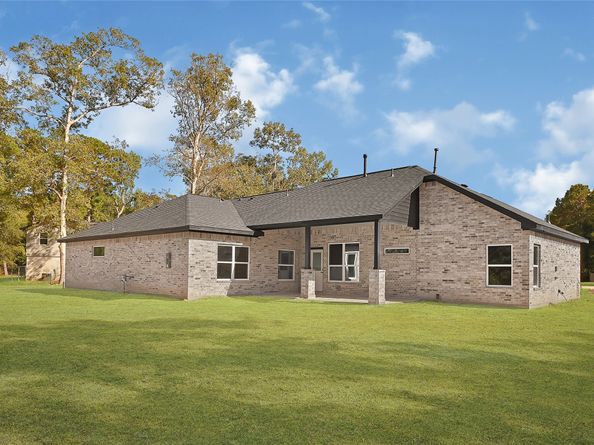 2431 Forum Ct, New Caney TX 77357