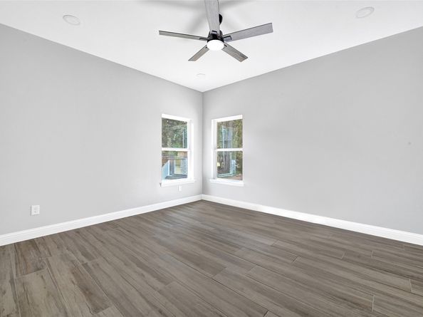 2431 Forum Ct, New Caney TX 77357