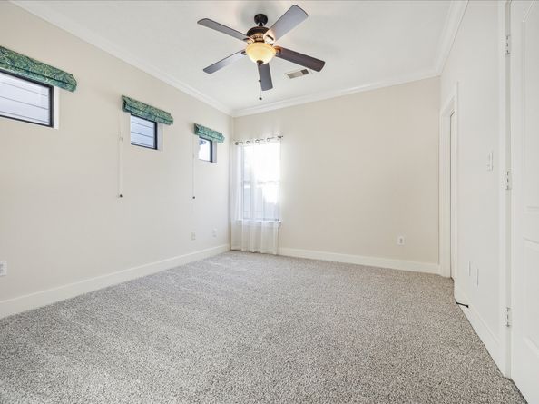 937 W 21st Street, Houston TX 77008