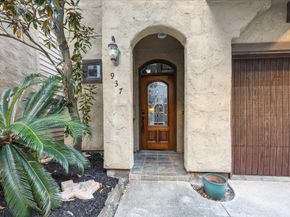 937 W 21st Street, Houston TX 77008