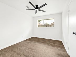 5514 Chantilly Lane, Houston TX 77092
