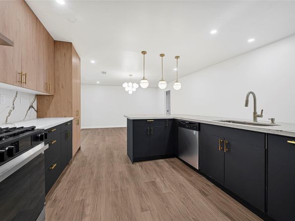 5514 Chantilly Lane, Houston TX 77092