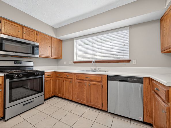 9611 Thistle Trail Drive, Houston TX 77070