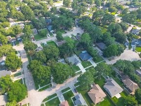 9611 Thistle Trail Drive, Houston TX 77070