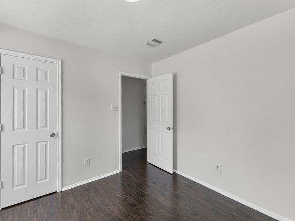 2626 Skyview Cove Court, Houston TX 77047