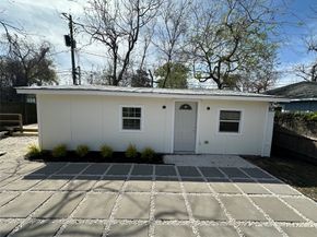 4109 Edison Street, Houston TX 77009