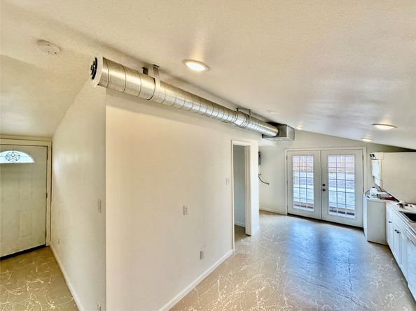 4109 Edison Street, Houston TX 77009