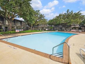 7841 Rue Saint Cyr Street 45, Houston TX 77074