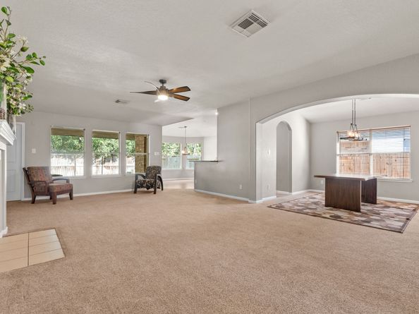 22 Bryce Branch Circle, The Woodlands TX 77382