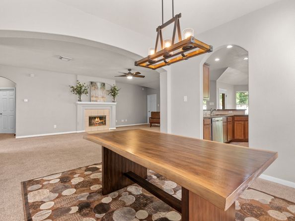 22 Bryce Branch Circle, The Woodlands TX 77382
