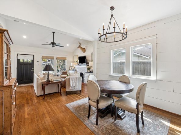 1111 W Gardner Street, Houston TX 77009