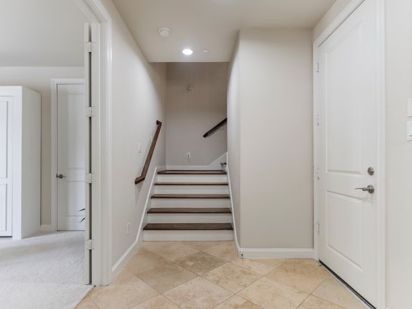 2032 S Fannin Station S, Houston TX 77045