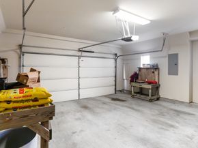 2032 S Fannin Station S, Houston TX 77045