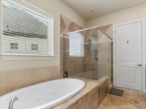 2032 S Fannin Station S, Houston TX 77045