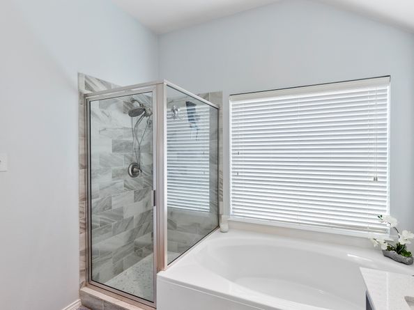 11818 Rainbow Bridge Lane, Humble TX 77346