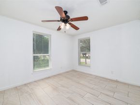 10907 Sageleaf Lane, Houston TX 77089
