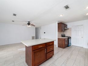 10907 Sageleaf Lane, Houston TX 77089