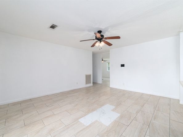 10907 Sageleaf Lane, Houston TX 77089