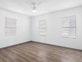 3719 Zephyr Street, Houston TX 77021