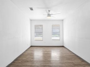 3719 Zephyr Street, Houston TX 77021