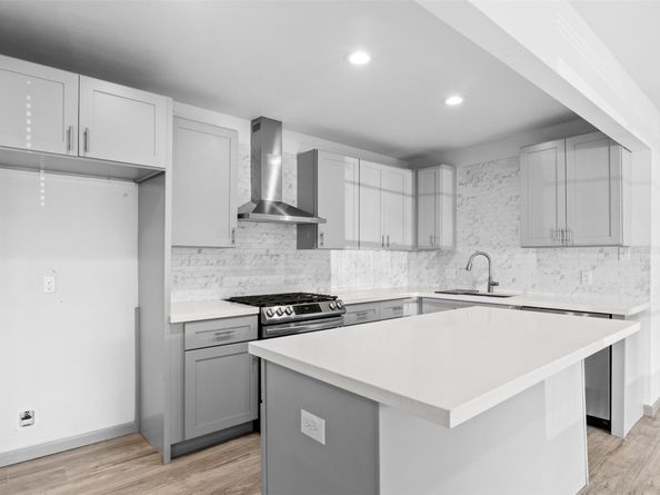 3719 Zephyr Street, Houston TX 77021
