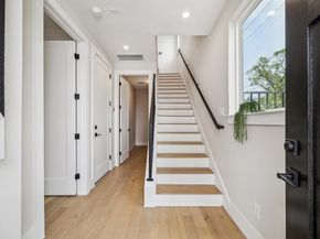 2220 Dennis Street, Houston TX 77004