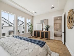 2220 Dennis Street, Houston TX 77004