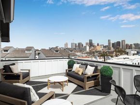 2220 Dennis Street, Houston TX 77004