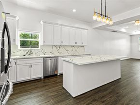 2202 Hoskins Drive, Houston TX 77080