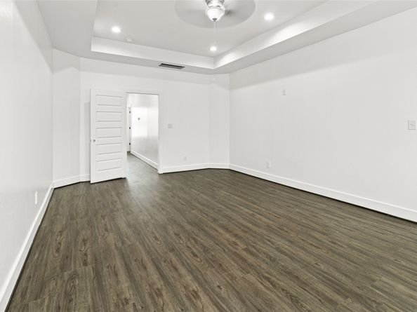 2202 Hoskins Drive, Houston TX 77080