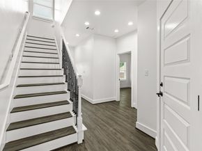 2202 Hoskins Drive, Houston TX 77080