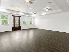 2202 Hoskins Drive, Houston TX 77080