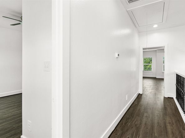 2202 Hoskins Drive, Houston TX 77080