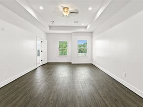 2202 Hoskins Drive, Houston TX 77080