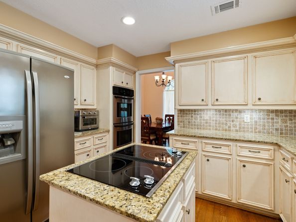 12910 Lake Mist Drive, Cypress TX 77429