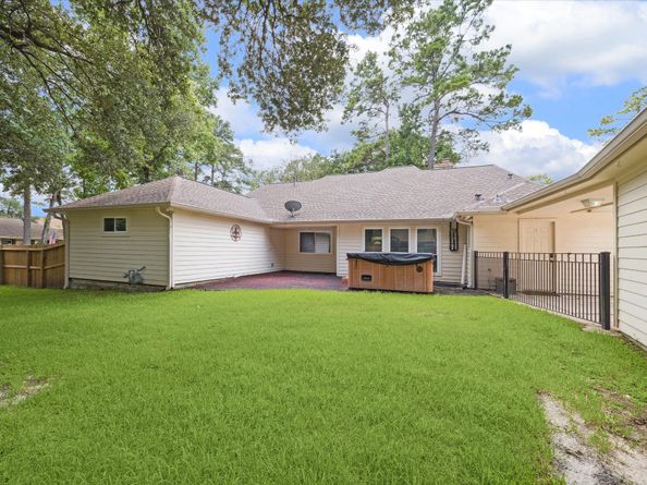3211 Villa Park Drive, Kingwood TX 77339