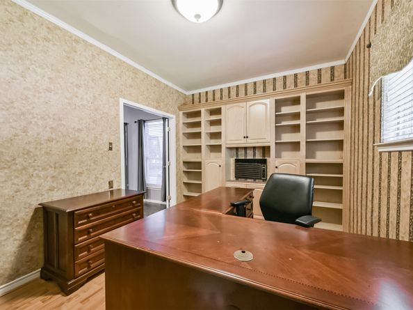 12902 Chalfield Circle, Houston TX 77044