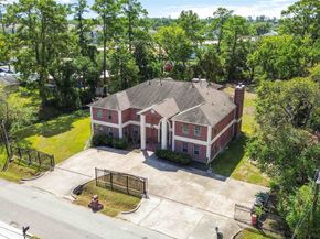 8438 Darlington Drive, Houston TX 77028