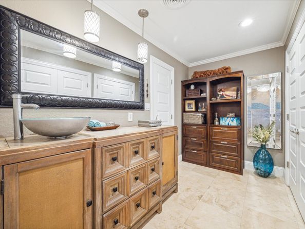 5 Tree Frog Drive, Houston TX 77074