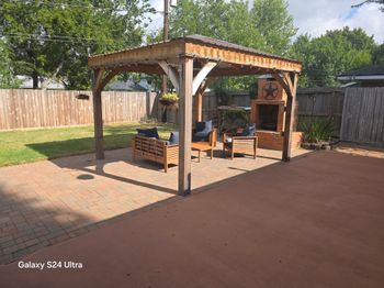 4862 Creekbend Drive