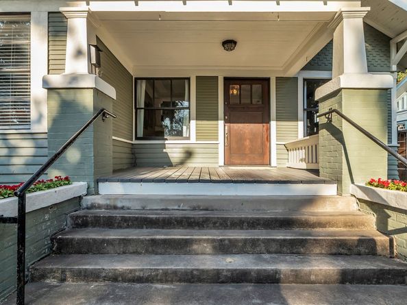 2608 Hopkins Street, Houston TX 77006