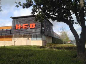 2608 Hopkins Street, Houston TX 77006