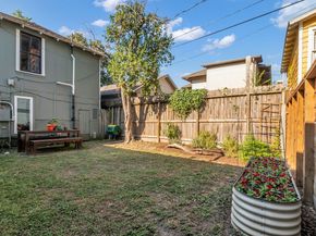 2608 Hopkins Street, Houston TX 77006