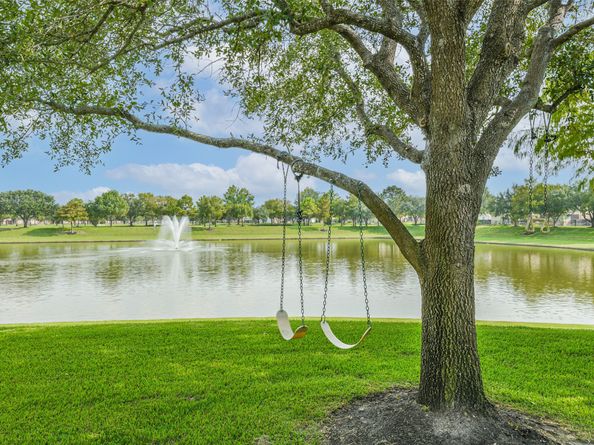19527 Hardwood Ridge Trail, Cypress TX 77429