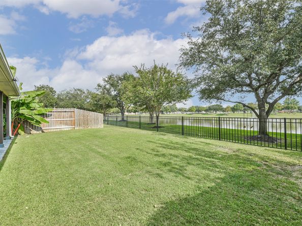 19527 Hardwood Ridge Trail, Cypress TX 77429