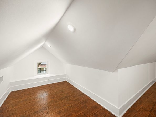 405 Welch Street, Houston TX 77006