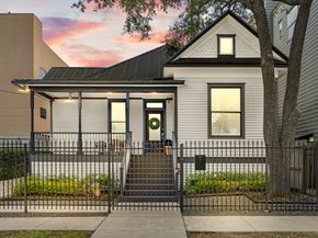 405 Welch Street, Houston TX 77006