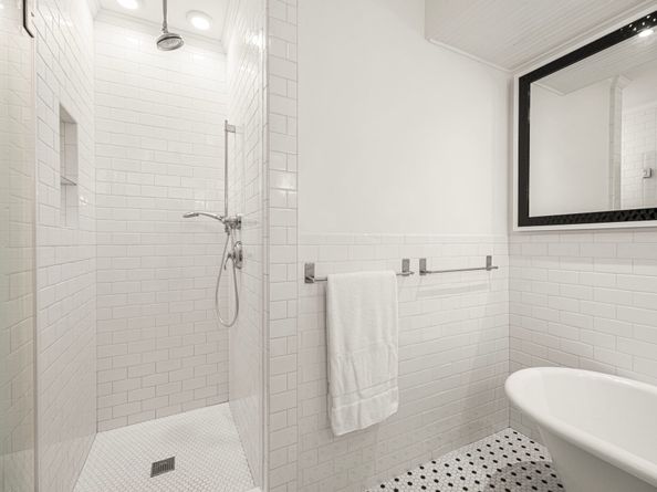 405 Welch Street, Houston TX 77006